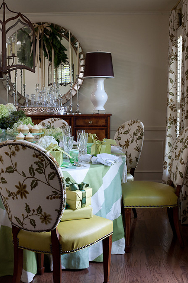 Christmas Dining Room Decor Ideas. #ChristmasDiningRoomDecor Tobi Fairley Interior Design.