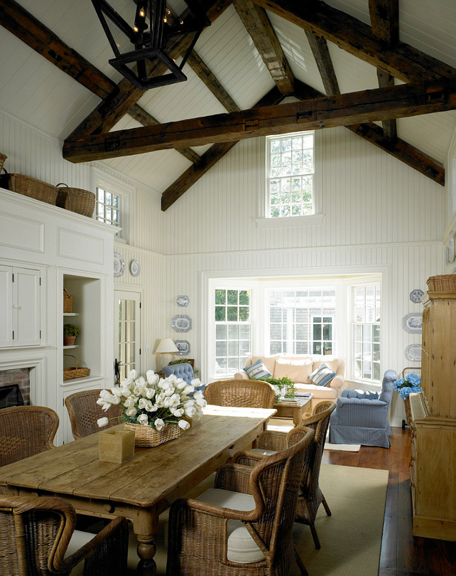 Martha’s Vineyard Traditional Coastal Home - Home Bunch Interior Design