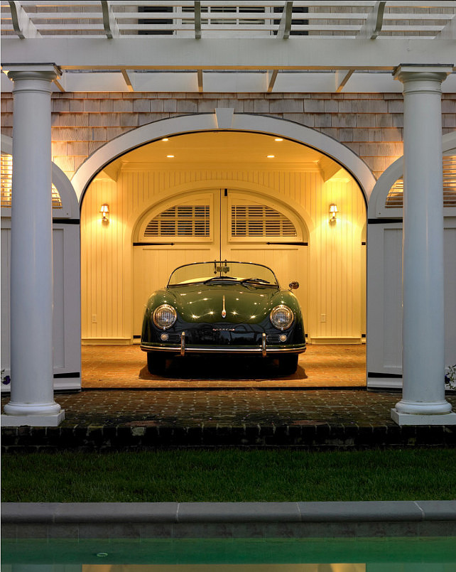 Garage Design. Classic antique car in a dream garage. #Garage #GarageDesign #Cars