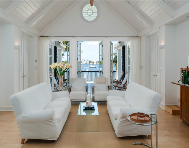 Living Room. White Living Room Design. Coastal White Living Room Ideas. #LivingRoom #WhiteInteriors