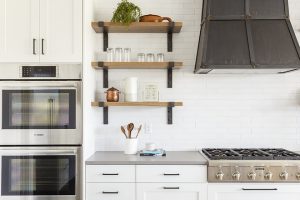 New-Construction with Modern Farmhouse Interiors - Home Bunch Interior ...