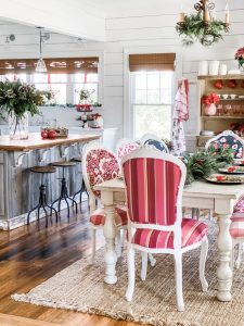 Farmhouse Christmas Decor - Home Bunch Interior Design Ideas