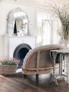 Beautiful Homes of Instagram: French Farmhouse - Home Bunch Interior ...