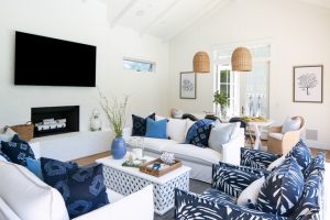 California Pool Cabana Design - Home Bunch Interior Design Ideas