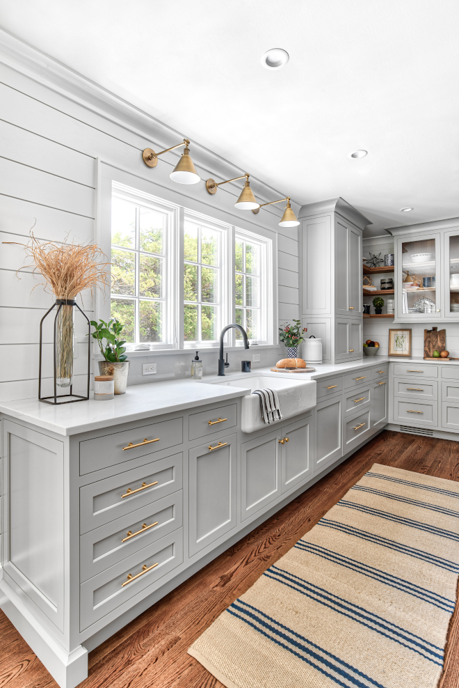 Grey Kitchen Design - Home Bunch Interior Design Ideas