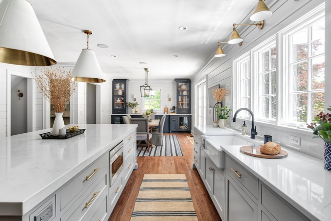 Grey Kitchen Design - Home Bunch Interior Design Ideas