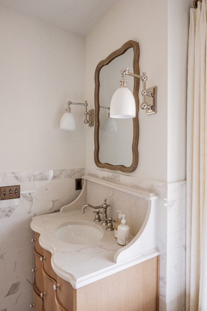 Bathroom vanity with backsplash ledge and corbels Bathroom vanity with backsplash ledge and corbels #Bathroomvanity #backsplash #ledge #corbels