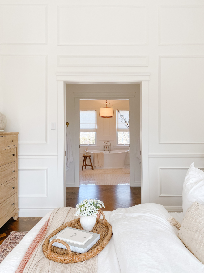 Benjamin Moore Simply White Bedroom and Bathroom Paint Color Benjamin Moore Simply White Benjamin Moore Simply White Benjamin Moore Simply White Bedroom and Bathroom Paint Color Benjamin Moore Simply White Benjamin Moore Simply White #BenjaminMooreSimplyWhite #Bedroom #Bathroom #PaintColor #BenjaminMoore