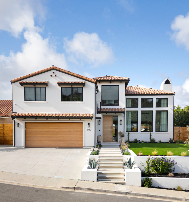 Spanish Modern two-story beachside home Spanish Modern two-story beachside home Spanish Modern two-story beachside home #SpanishModern #twostoryhome #beachside #home #California