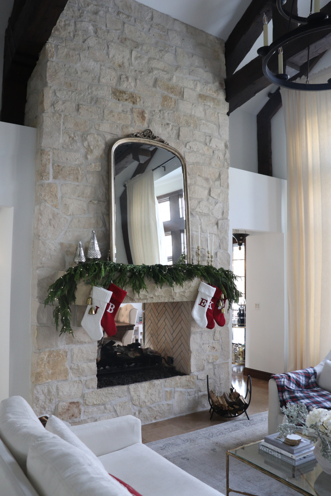 4 garlands draped on each other to create a layered look on fireplace 4 garlands draped on each other to create a layered look on fireplace 4 garlands draped on each other to create a layered look on fireplace #garlands #fireplace