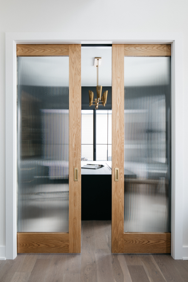 custom oak doors with ribbed glass custom oak doors with ribbed glass custom oak doors with ribbed glass custom oak doors with ribbed glass #customoakdoors #oakdoor #ribbedglass