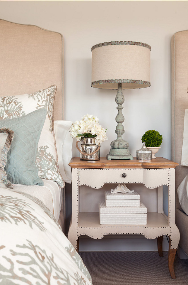 Bedroom Decor. Beautiful coastal bedroom decor ideas. #BedroomDecor #CoaslBedroom #Bedroom