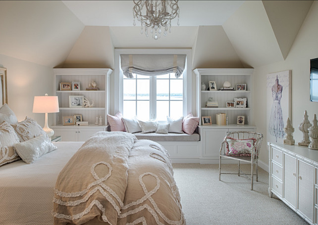 Bedroom Design. Bedroom Design Ideas. Bedroom Decor. Bedroom with neutral color palette and coastal decor. #Bedroom #BedroomDesign #CoastalBedroom #NeutralBedroom #BedroomDecor #BedroomIdeas