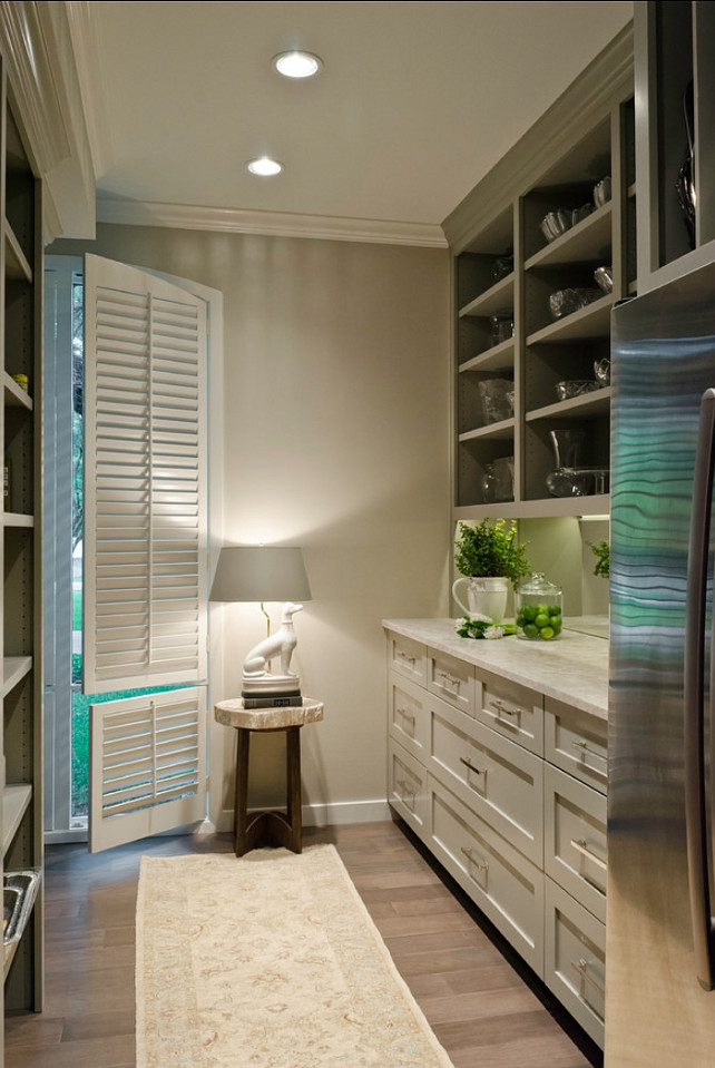 https://homebunch.com/wp-content/uploads/Butlers-Pantry.-Butlers-Pantry-Ideas.-Butlers-Pantry-cabinets.-ButlersPantry-.jpg