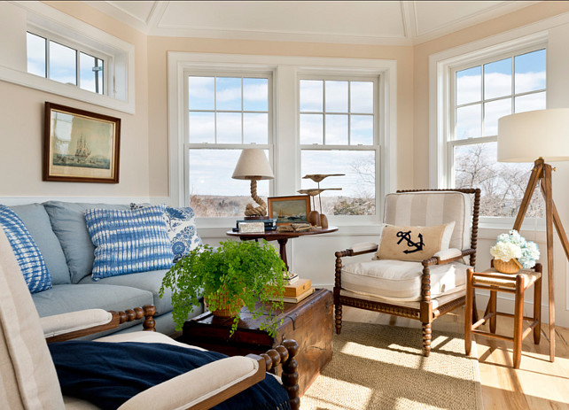 East Coast Style Beach Cottage - Home Bunch Interior Design Ideas