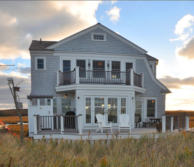 Cottage. Beach Cottage with beautiful coastal interiors. #Cottage #BeachCottage #CoastalInteriors