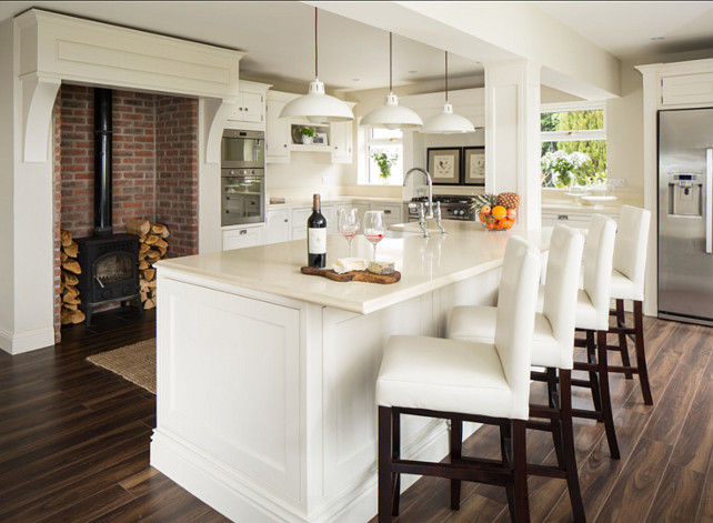 Country Kitchen Ideas. European Country Kitchen. Hand Crafted Kitchens by Jonathan Williams. BMLMedia.ie Photographers.