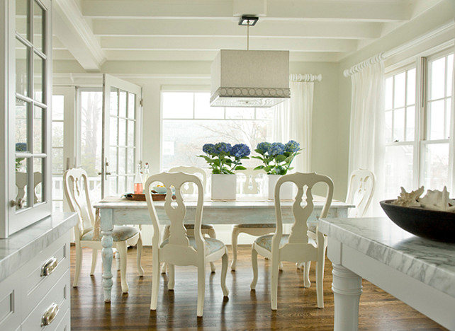 Dining Area. Casual Dining Area Design. Light fixture is the "Astoria Pendant". Designer: Zia-Priven Design, from Stonegate Designs. #DiningArea #DiningArea #DiningRoomDesign