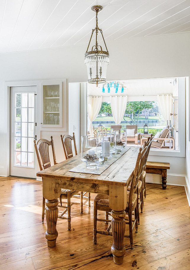 Dining Area. Casual Dining Area Ideas. #DiningArea  Beach Chic Design Interior Designers & Decorators.