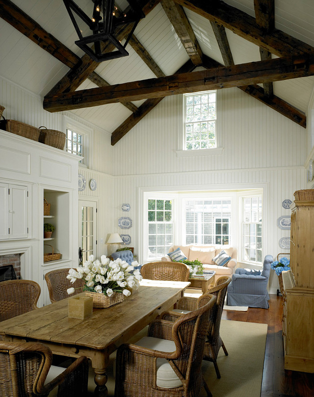 Dining Room. Casual, Coastal Dining Room. #DiningRoom #CoastalInteriors