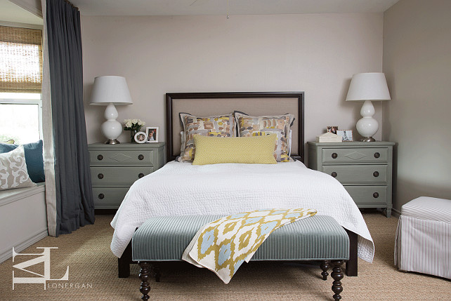 How To Make The Most Of Small Bedroom Spaces Home Bunch
