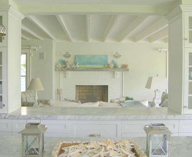 Kitchen. Coastal Kitchen. Kitchen with coastal decor. #Kitchen #CoastalKitchen #CoastalDecor