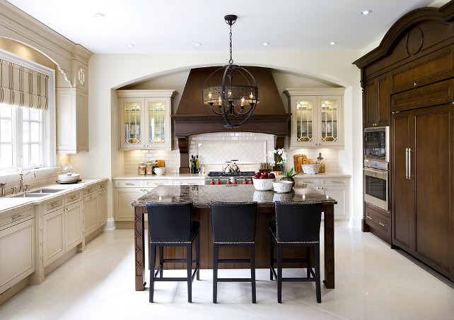 Kitchen. Transitional Kitchen Design. Kitchen with X mullion design. #Kitchen #KitchenDesign #TransitionalKItchen #XMullion Designed by Jane Lockhar.