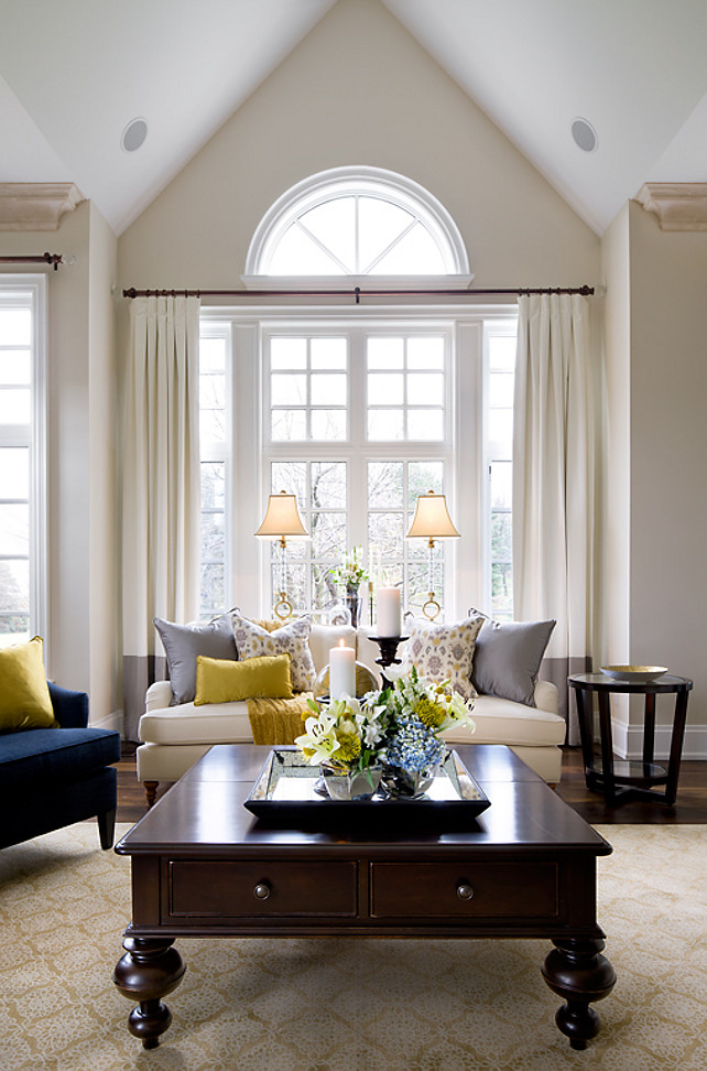 Living Room Design Ideas. Neutral Living Room Palette with comfortable, tailored furniture. #LiivngRoom #InteriorsColorPalette #LivingRoom Designed by Jane Lockhart.