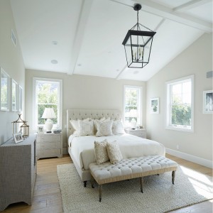 Los Angeles Home with East Coast Inspired Interiors - Home Bunch ...