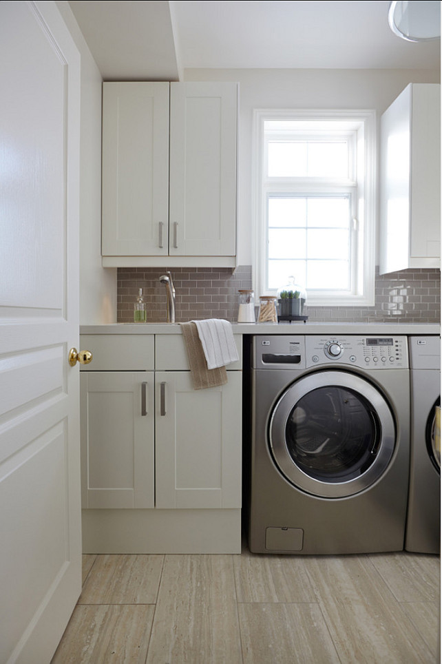 Laundry Room Ideas. Laundry Room with great cabinets and neutral color palette. #LaundryRoom #LaundryRoomDesign