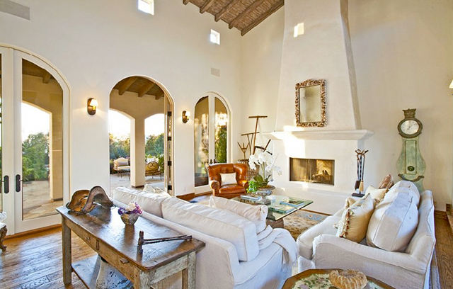Mediterranean Dream - Home Bunch Interior Design Ideas