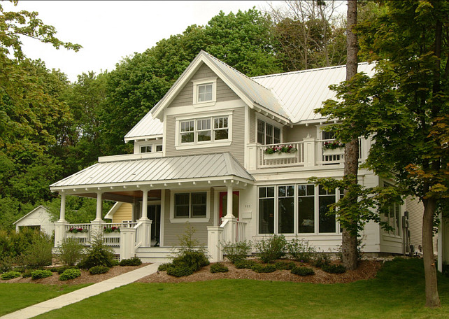 Exterior Paint Color Benjamin Moore Revere Pewter HC-172. Trims are Benjamin Moore Linen White 912.