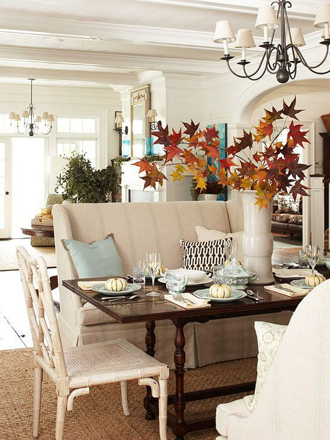 Thanksgiving Interior Decor Ideas. Via Better Homes and Gardens.