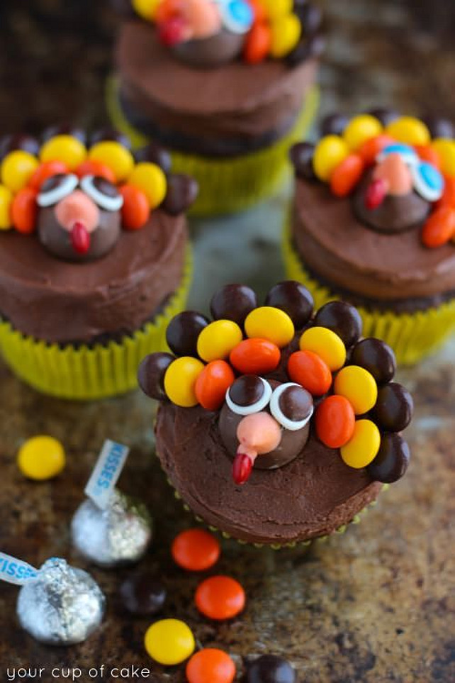 Turkey Cupcakes. Thanksgiving Ideas. Turkey Cupcakes.Turkey Cupcakes – Thanksgiving Cupcake Decorating Via Your Cup of Cake.